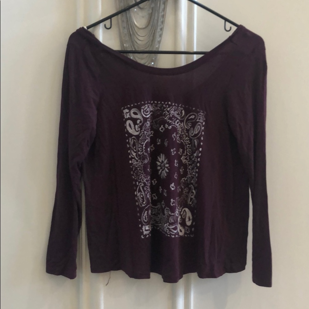 Maroon long sleeve shirt